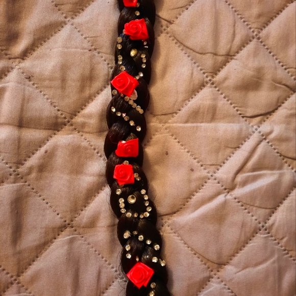 Аmasing artificial braid with crystals and roses, long 30 inch $50 - Picture 5 of 7